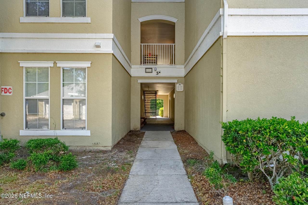 8290 Gate Parkway - Photo 1