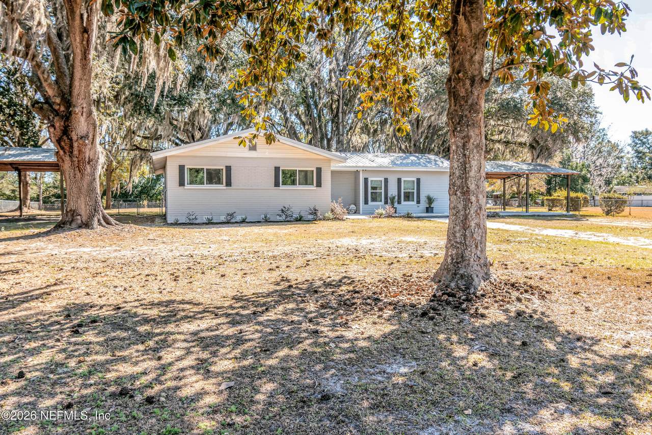 580 3RD Street - Photo 1