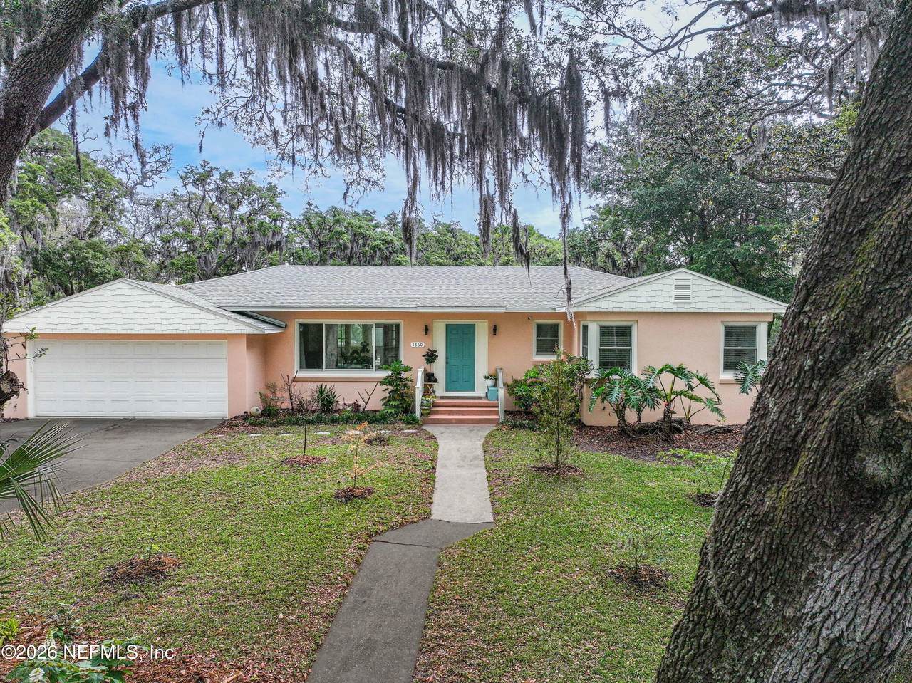 1860 Highland Drive - Photo 1