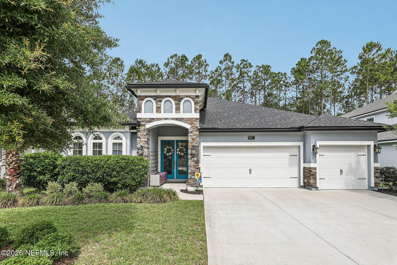 910 Laurel Valley Drive - Photo 1
