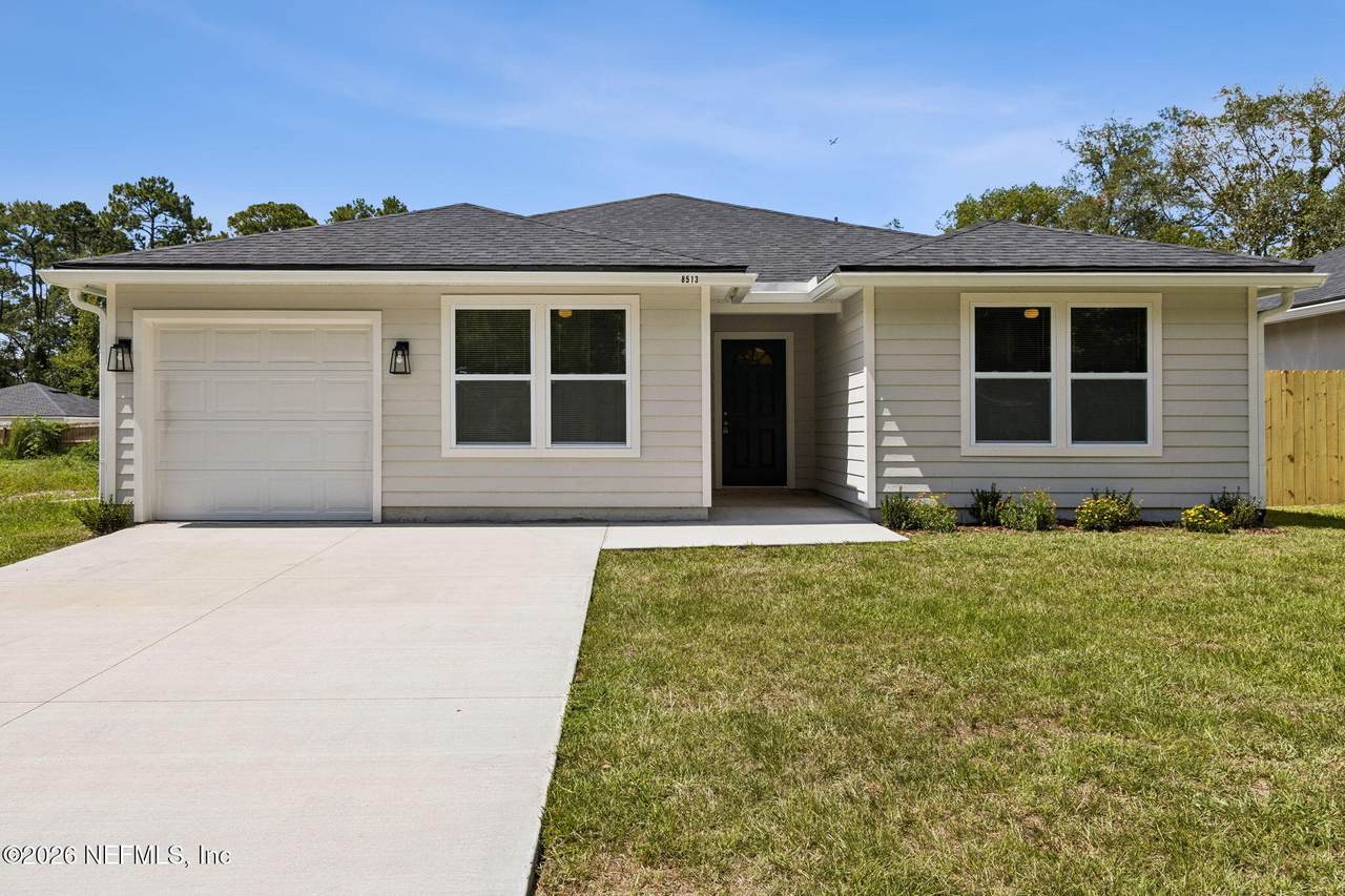 8513 Susie Street - Photo 1
