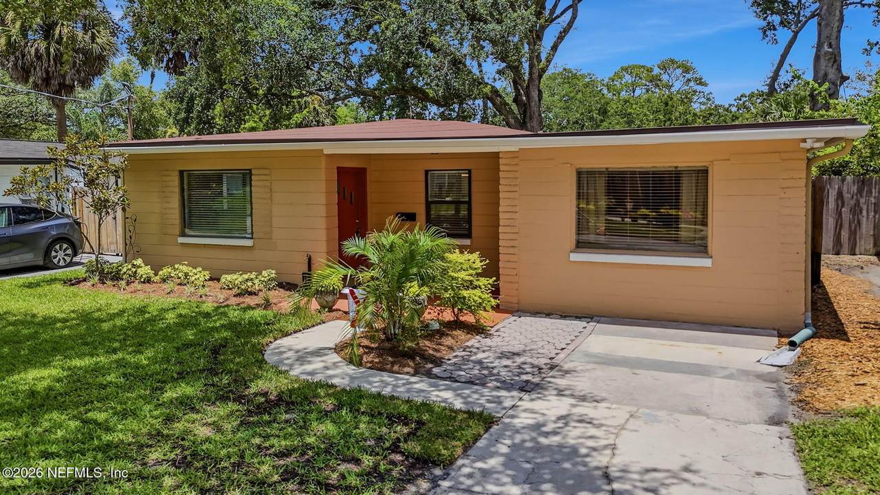 1325 Dancy Street - Photo 1