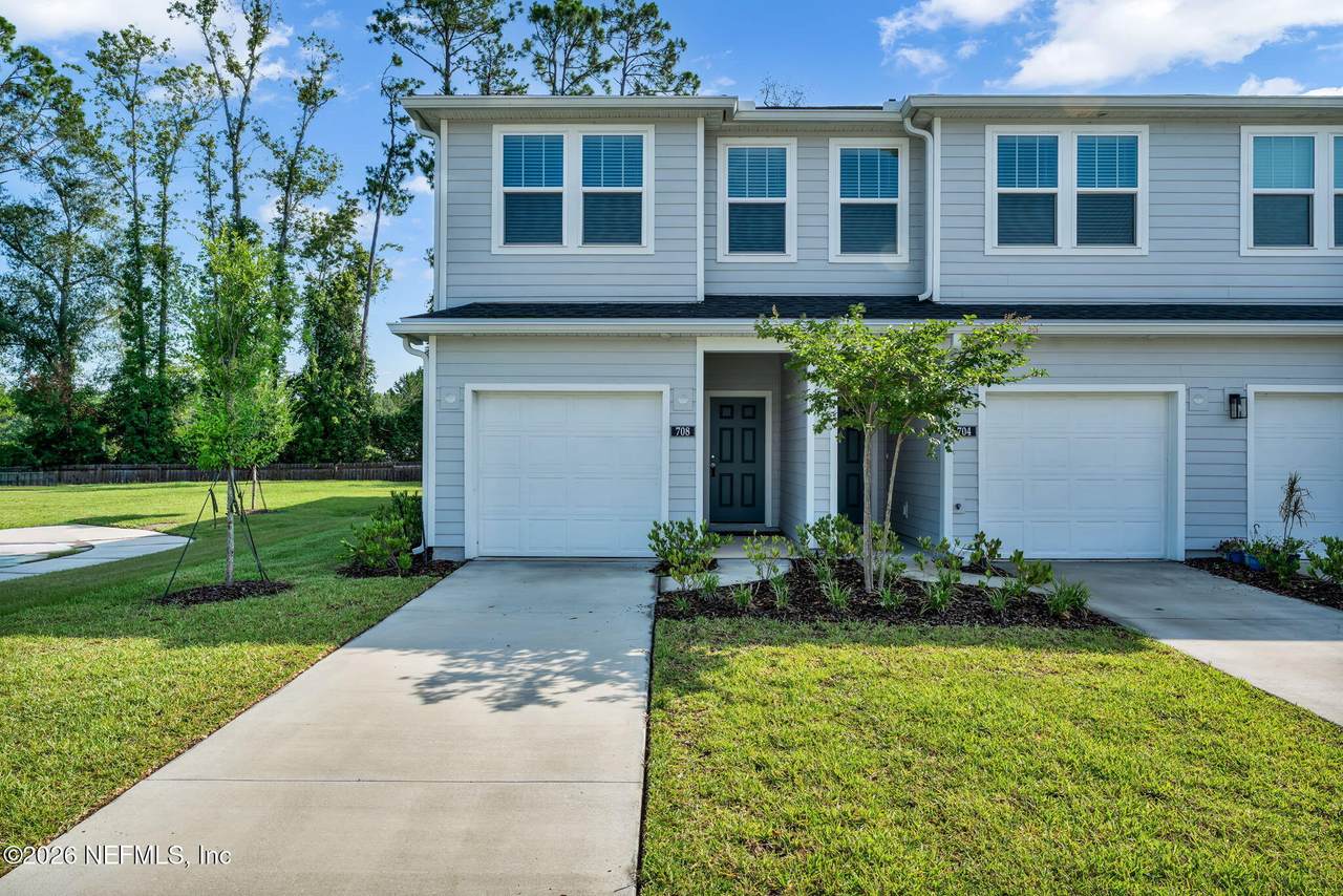 708 Holly Lakes Drive - Photo 1