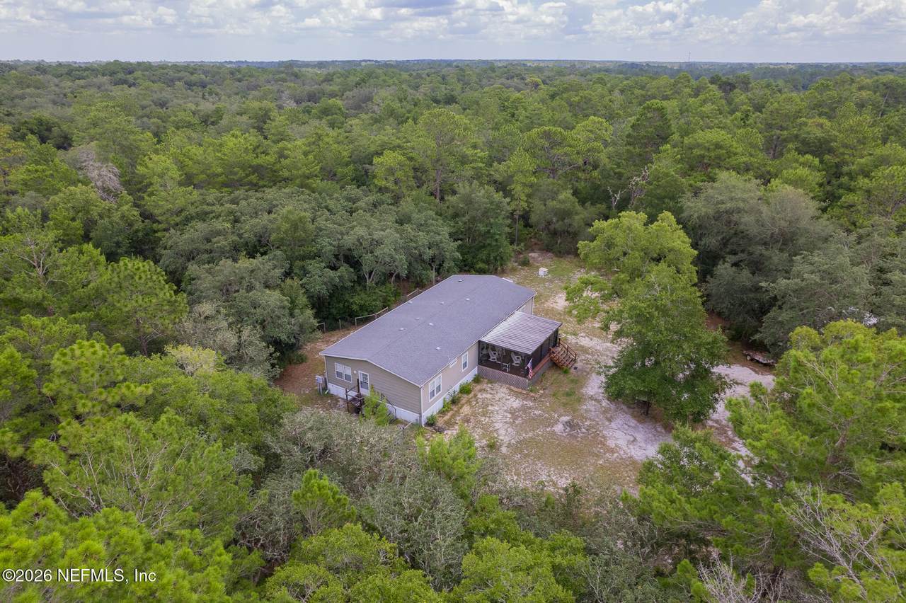 179 Kingfish Road - Photo 1