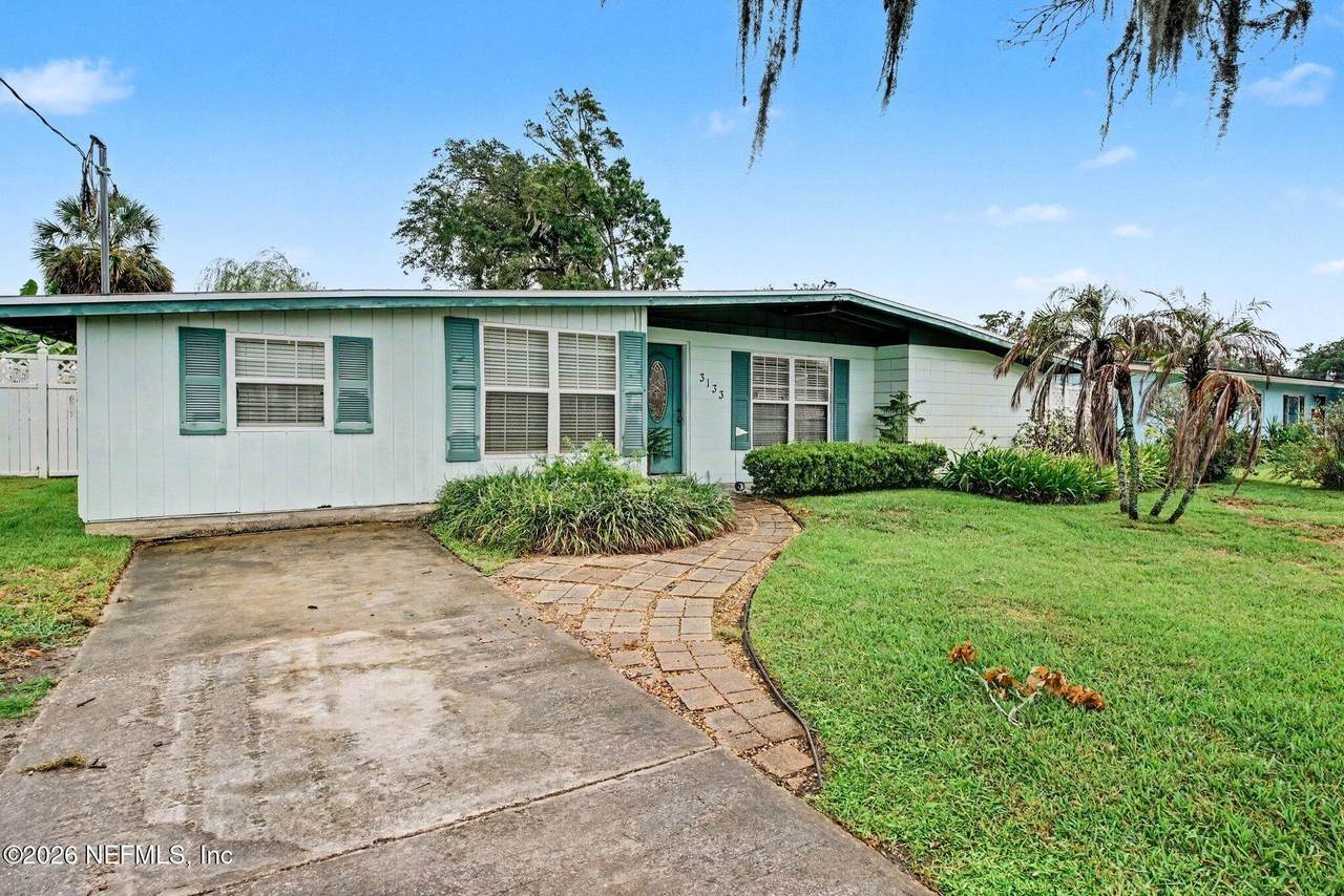 3133 Mandell Drive - Photo 1