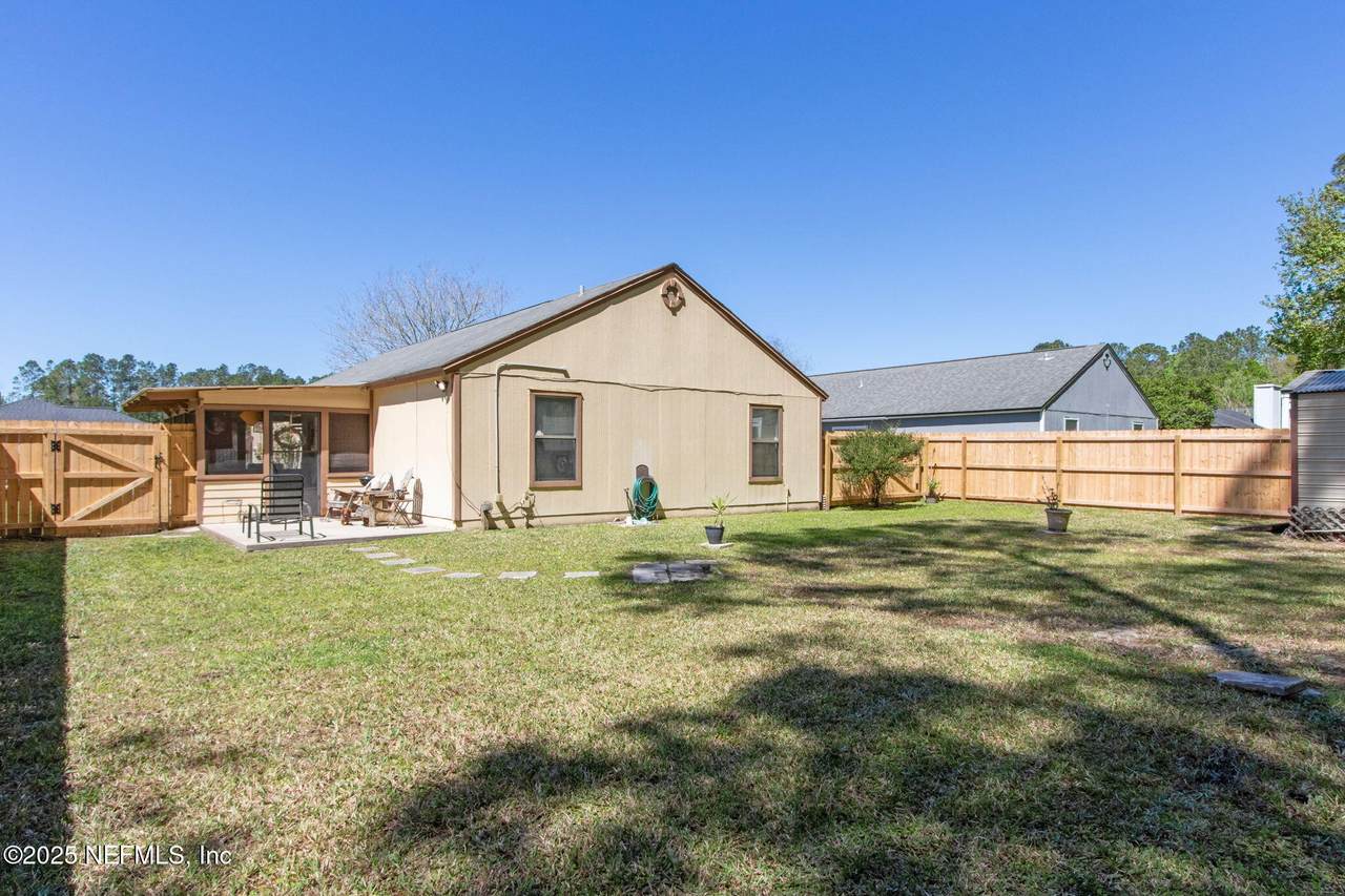 1812 Sheraton Lakes Circle - Photo 1
