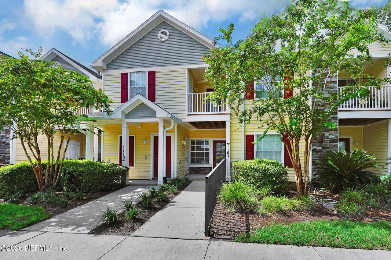575 Oakleaf Plantation Parkway - Photo 1