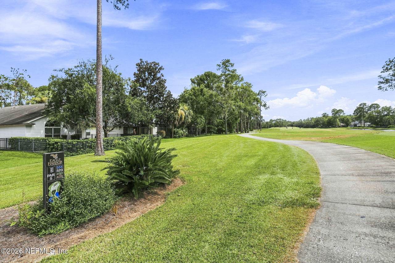 1634 Highland View Court - Photo 1