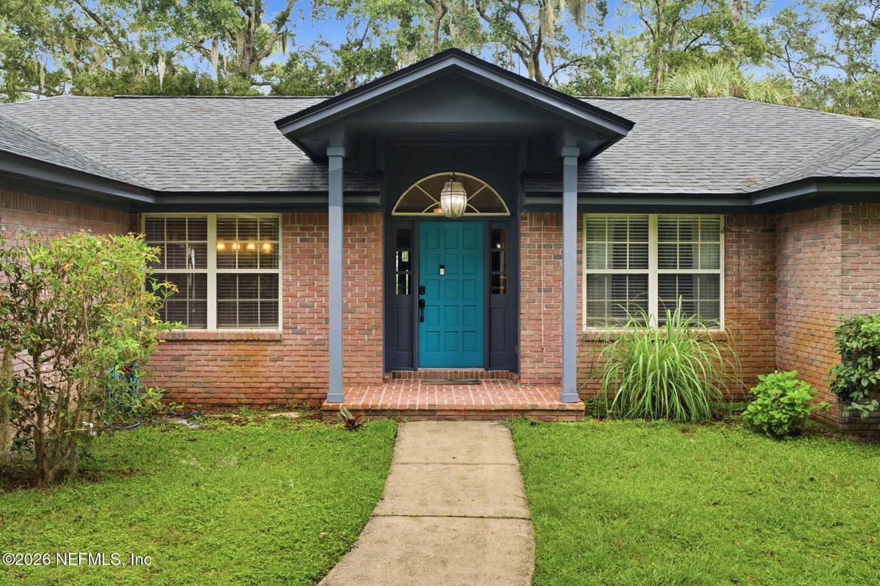 1207 Eagle Bend Court - Photo 1