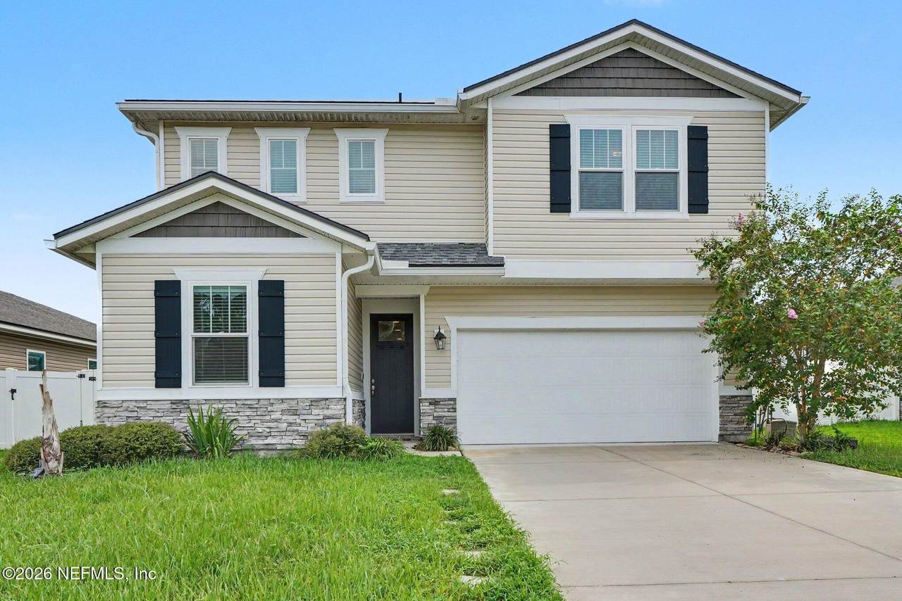 4537 Pine Ridge Parkway - Photo 1