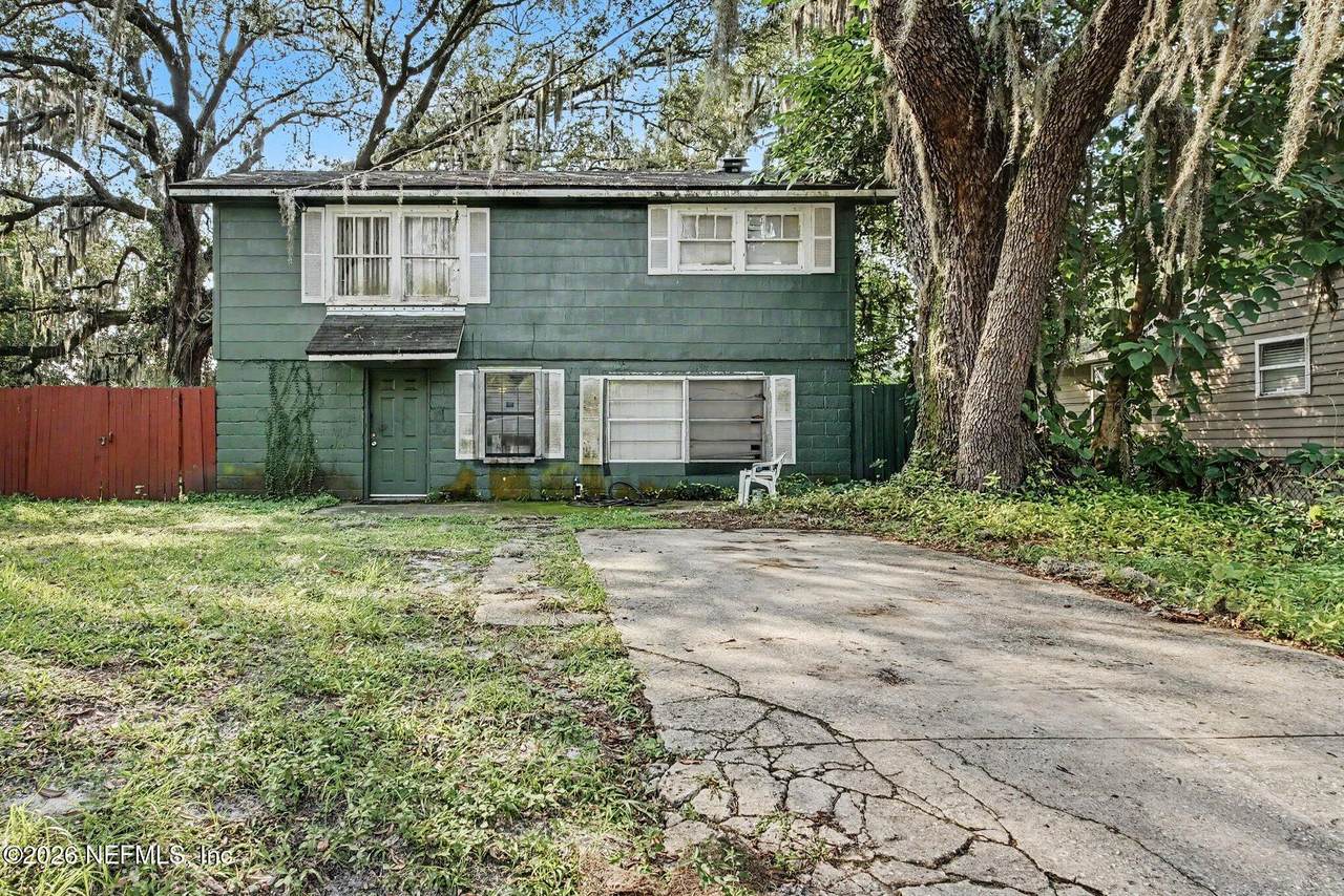 524 62ND Street - Photo 1