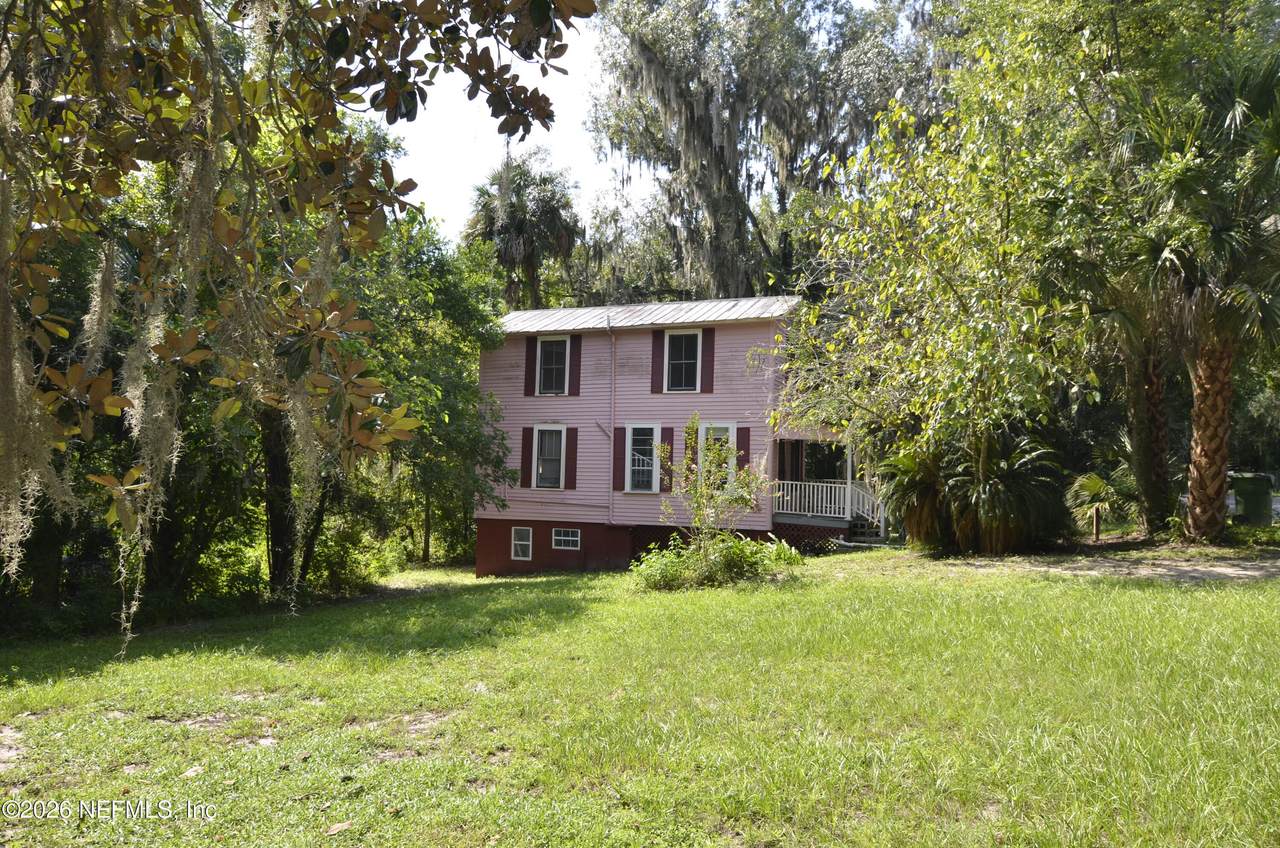 1107 10TH Street - Photo 1