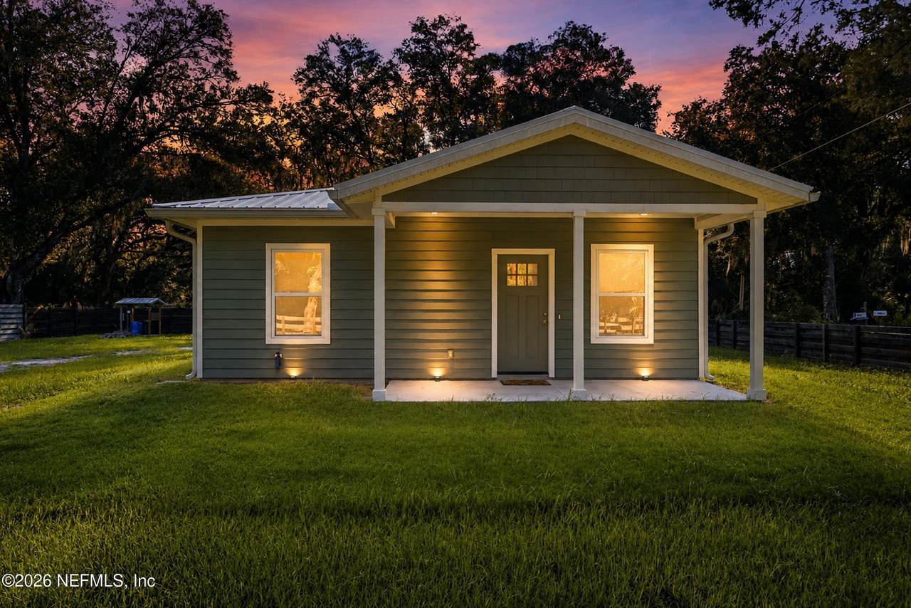 3325 Palm Avenue - Photo 1