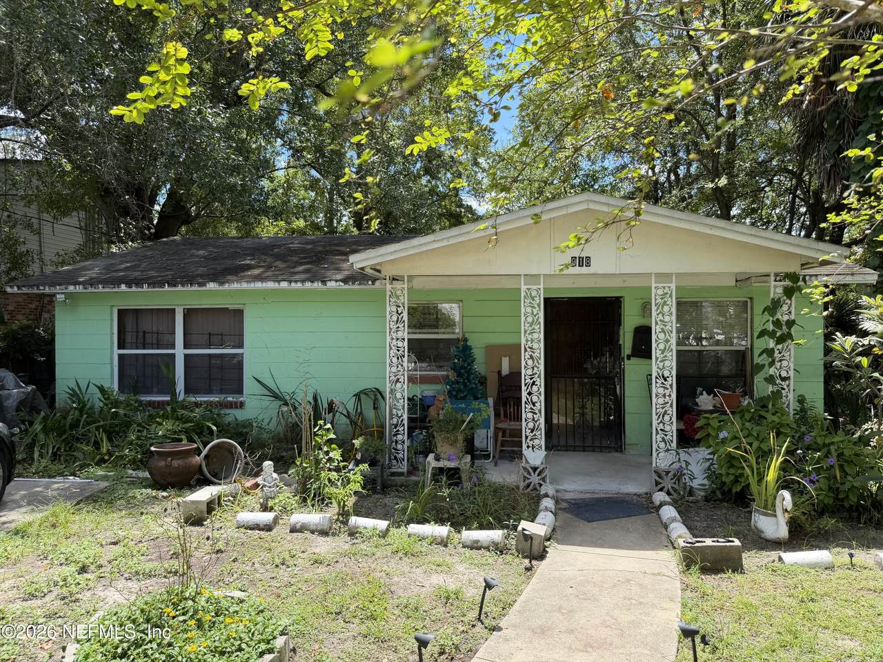 918 27TH Street - Photo 1