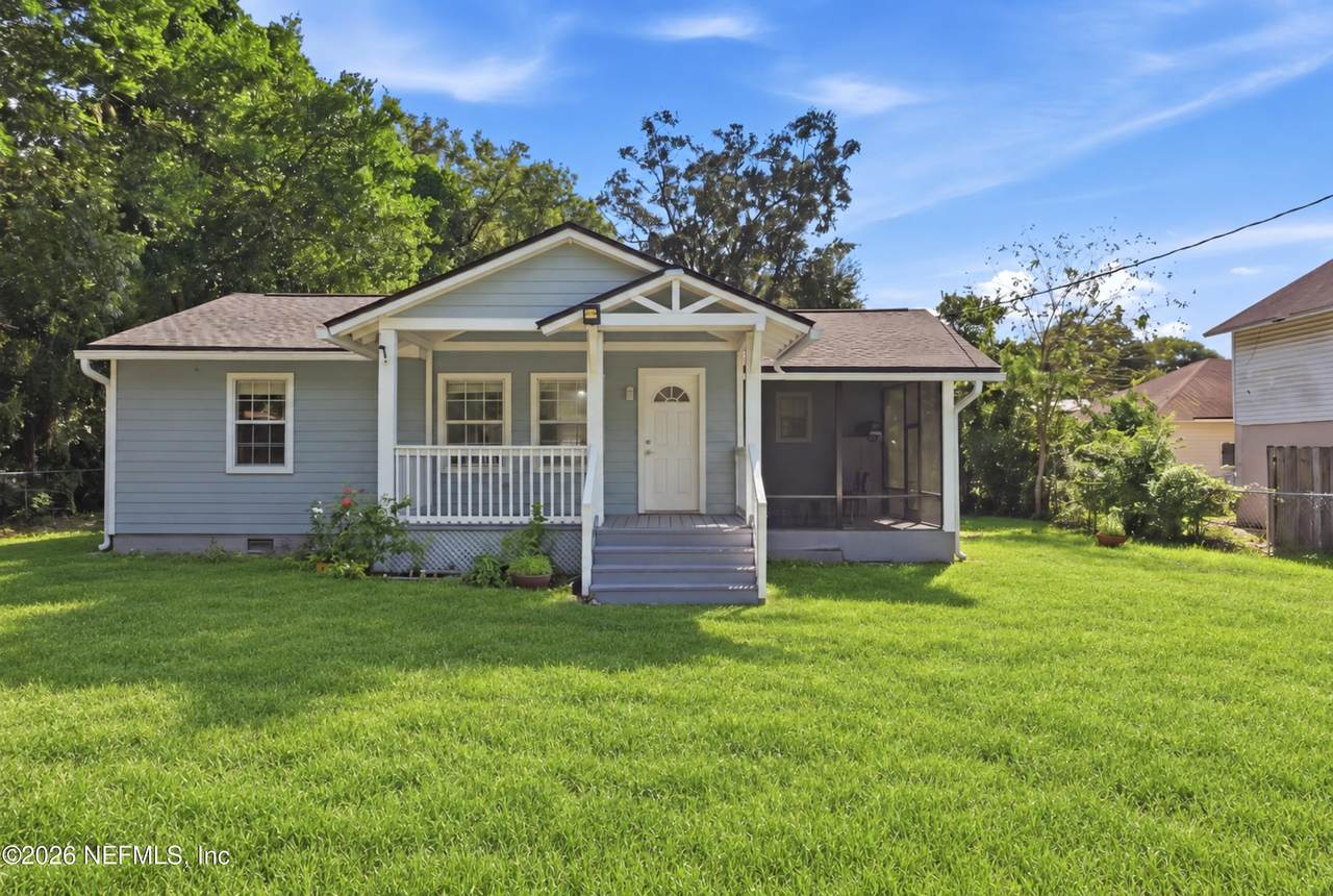 1745 Hilltop Boulevard - Photo 1
