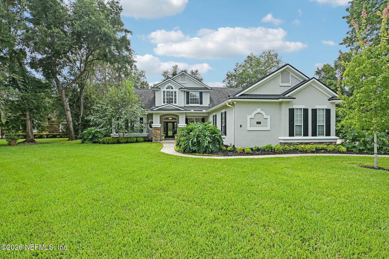 2567 Ferntree Lane - Photo 1