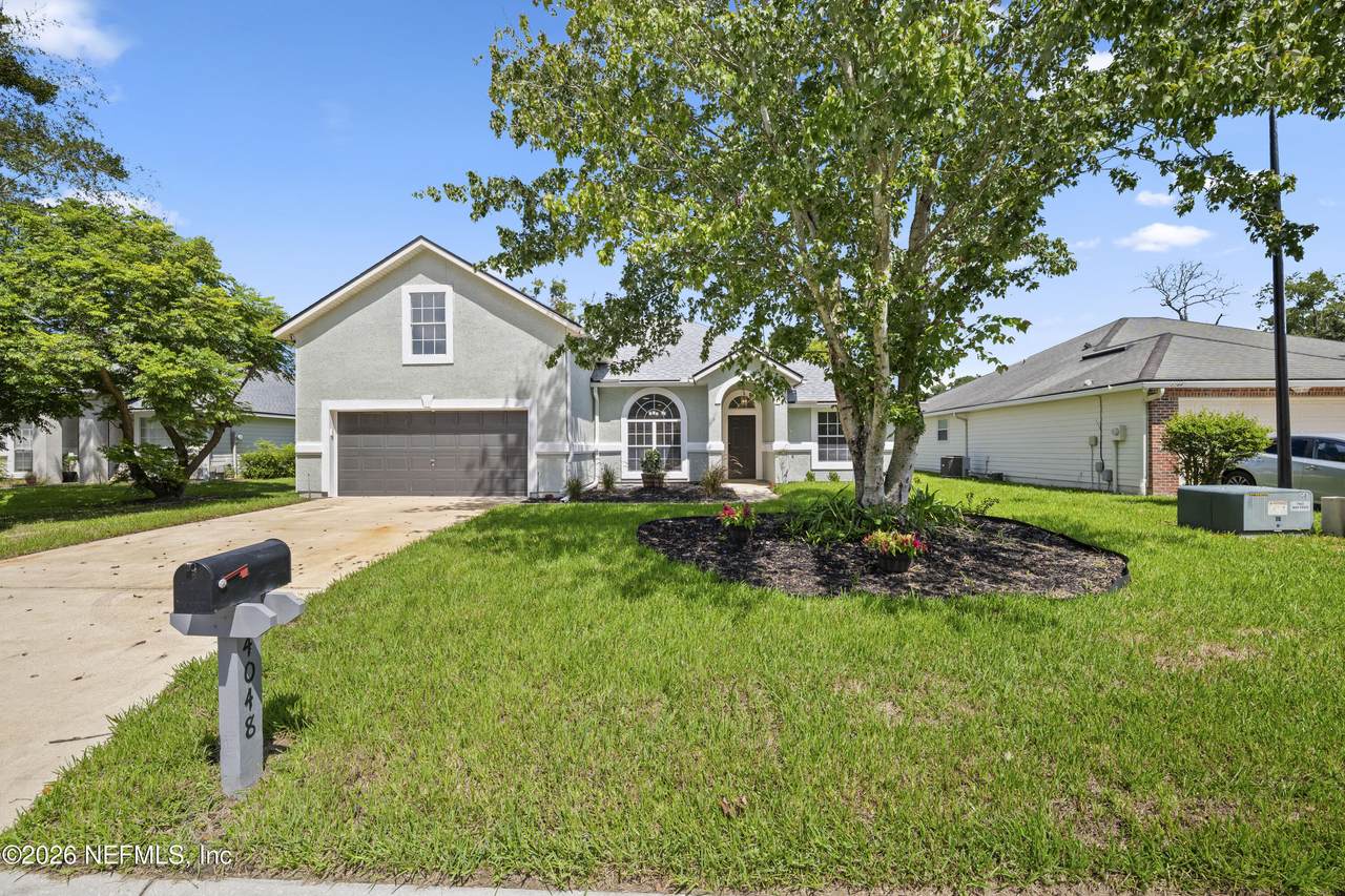 4048 Edgeland Trail - Photo 1
