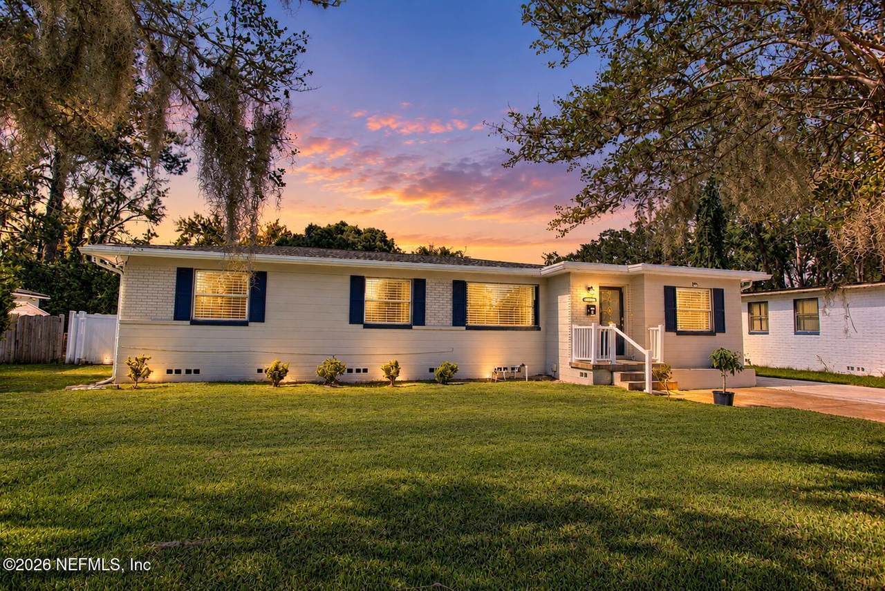 2118 Ronald Lane - Photo 1