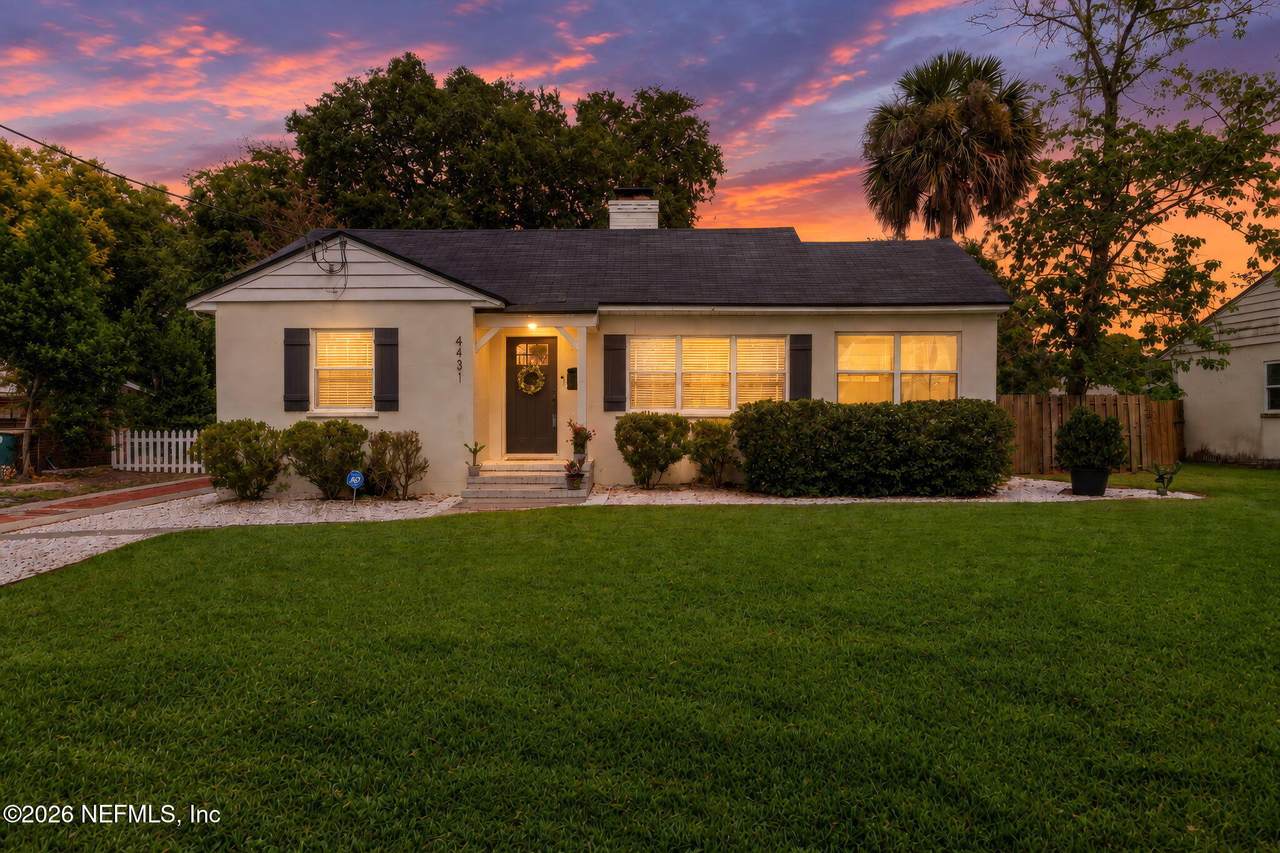 4431 San Jose Boulevard - Photo 1