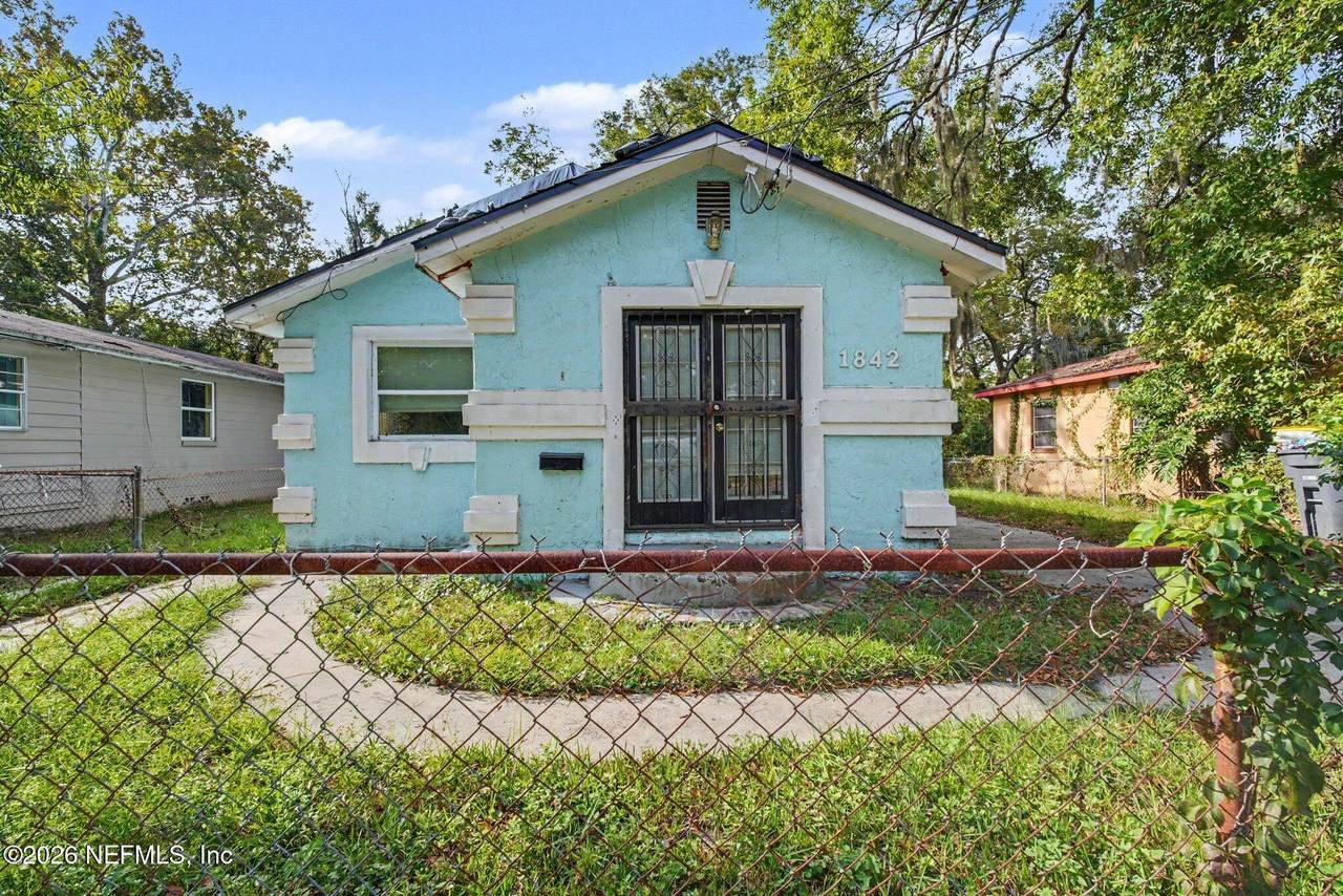 1842 27TH Street - Photo 1