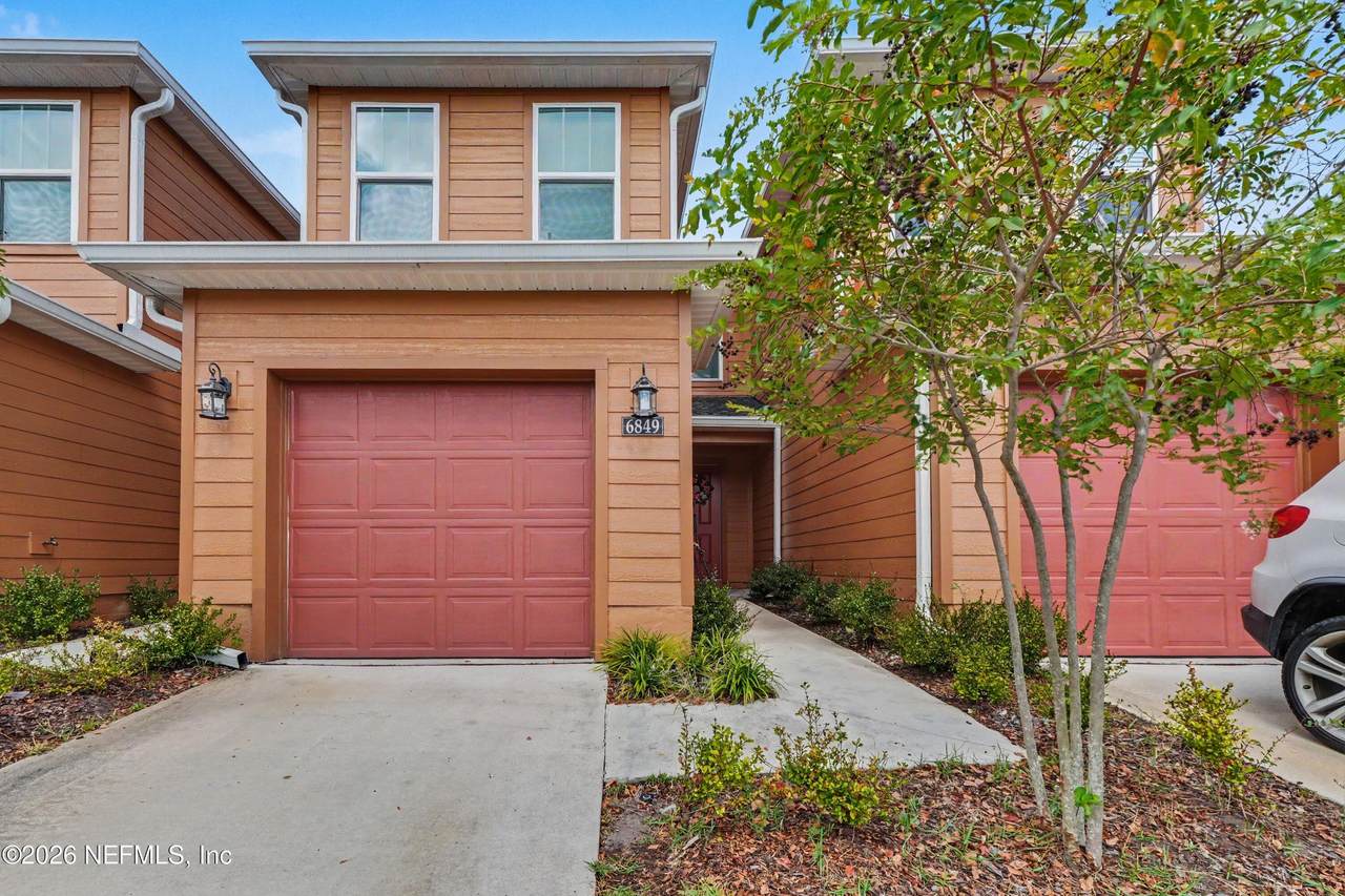 6849 Lake Mist Lane - Photo 1