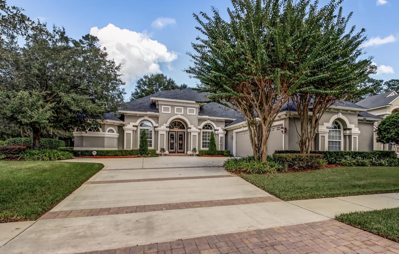 2088 Crown Dr - Photo 1