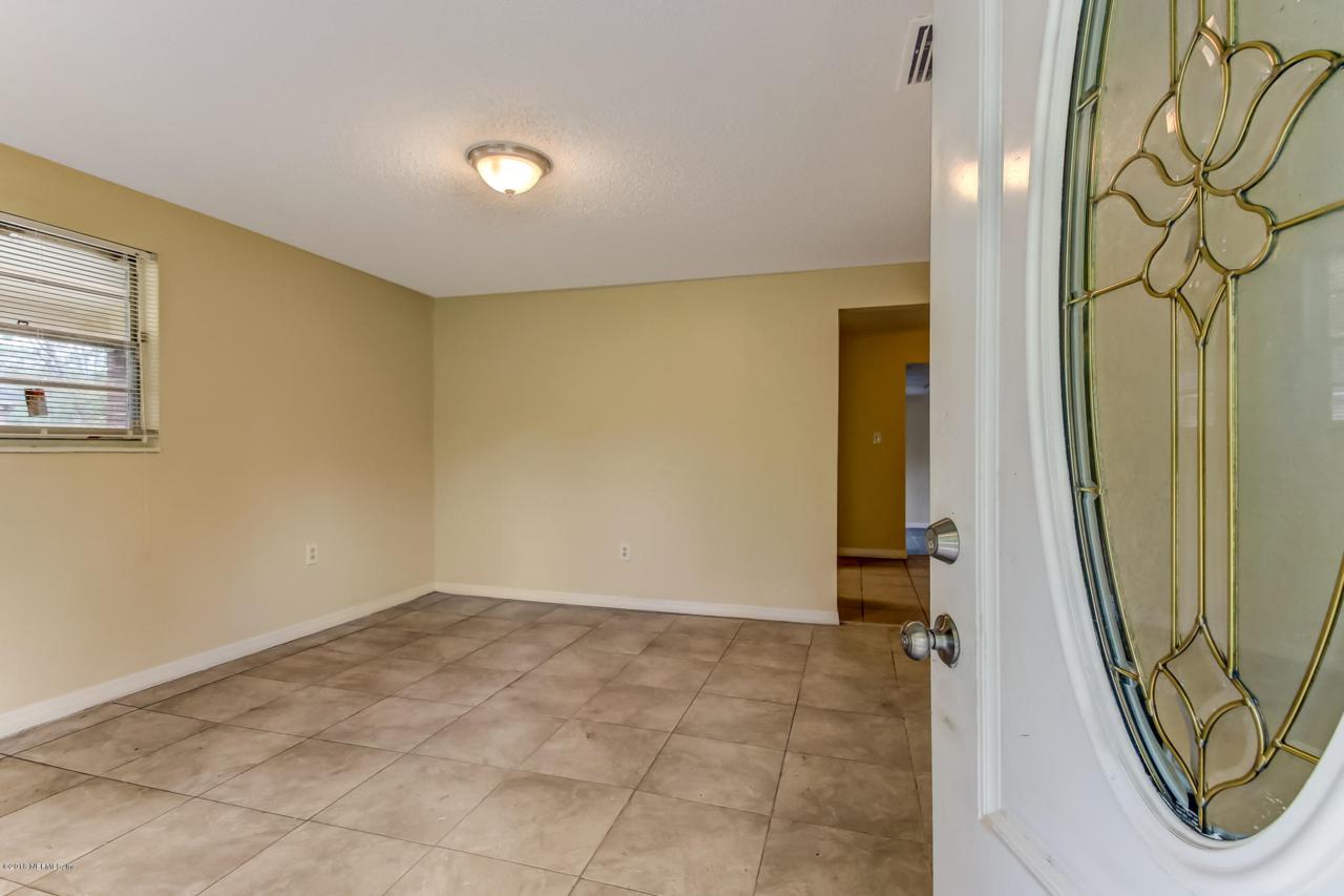 6703 Rhode Island Dr - Photo 1