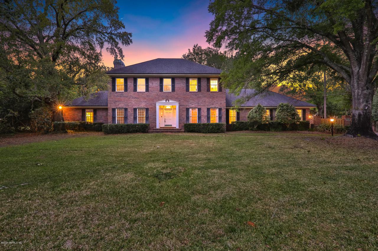 8118 Middle Fork Way - Photo 1