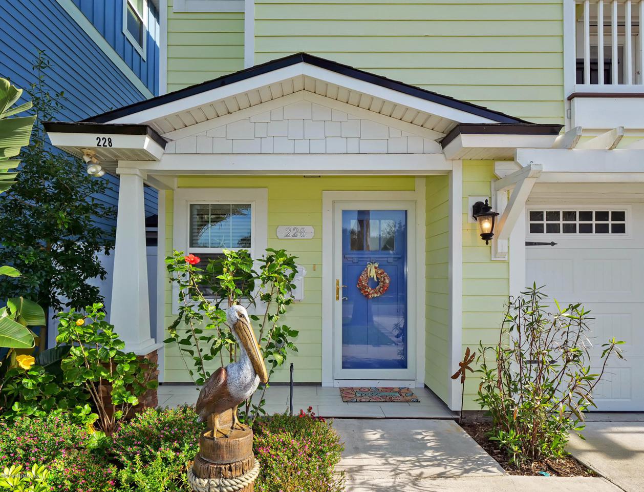 228 18TH Ave - Photo 1