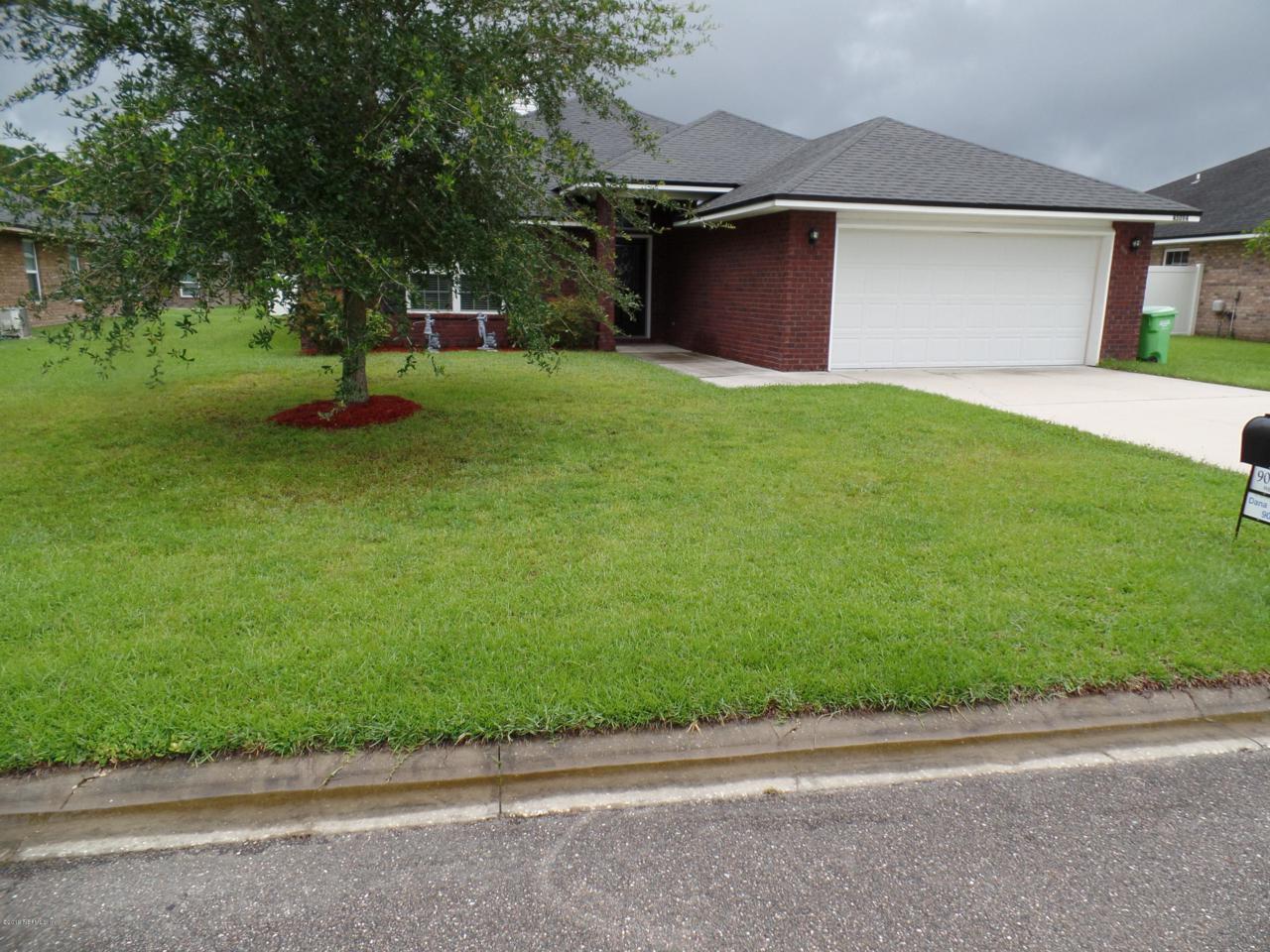 45094 Weaver Cir - Photo 1
