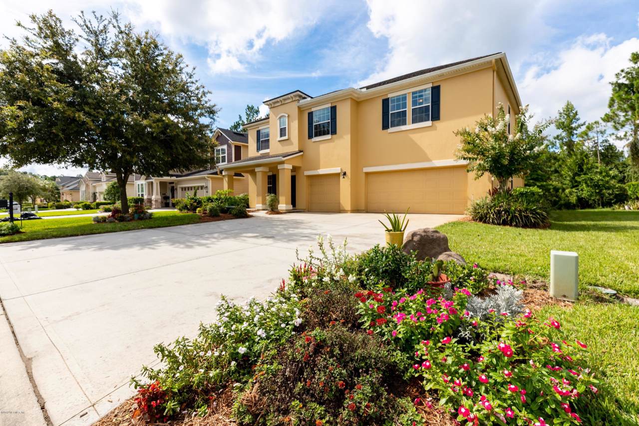 427 Willow Winds Pkwy - Photo 1