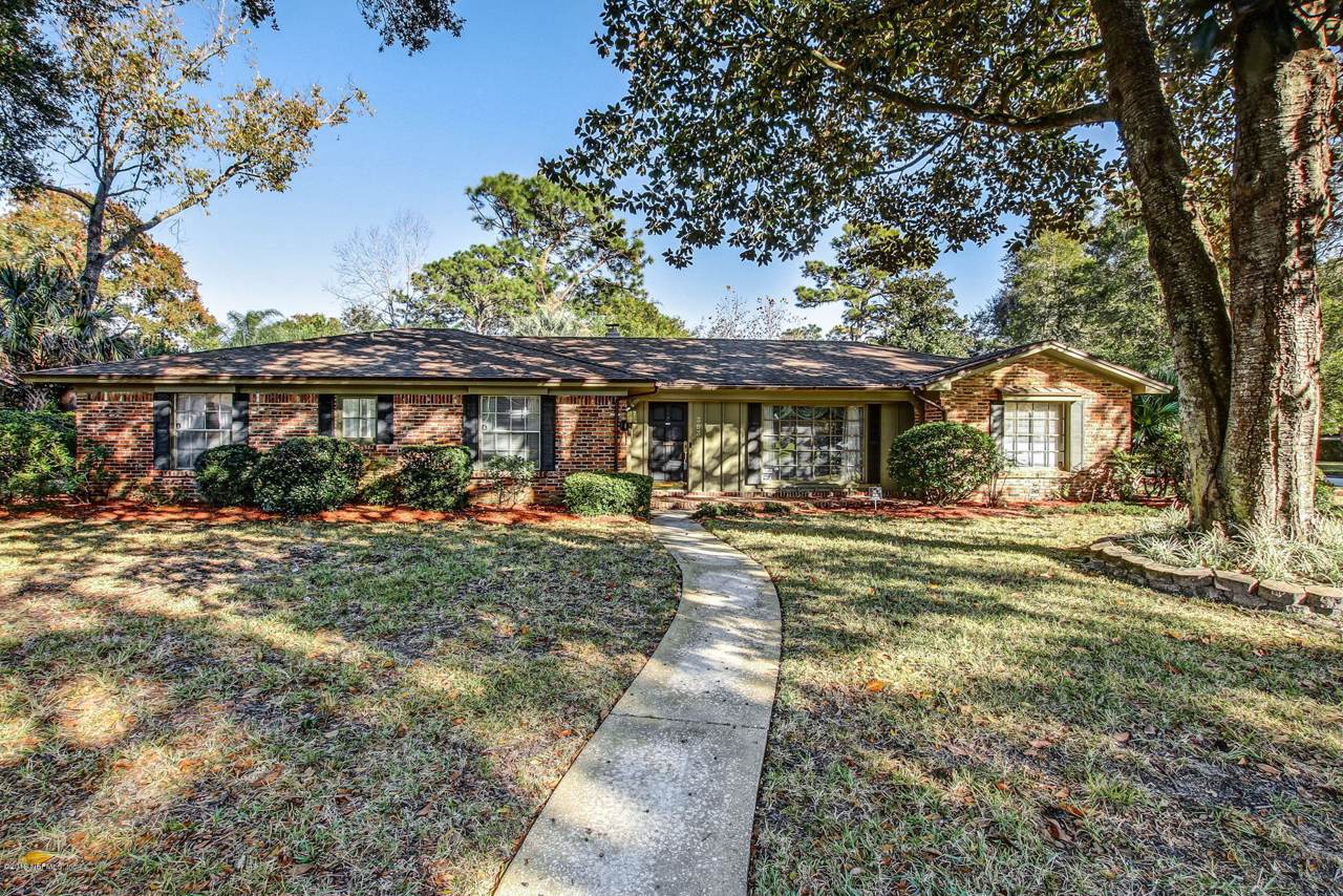 3639 Colony Cove Trl - Photo 1