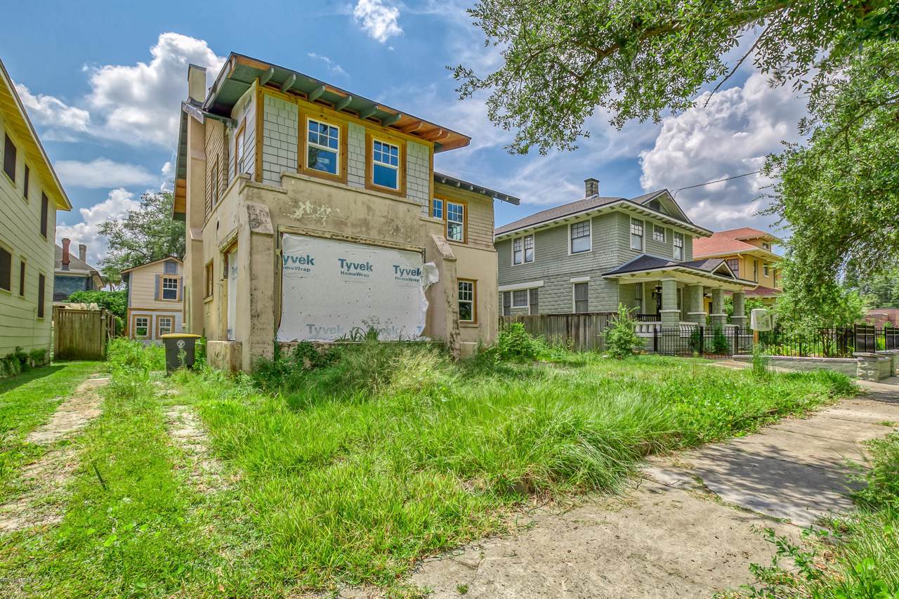 2536 Herschel St - Photo 1