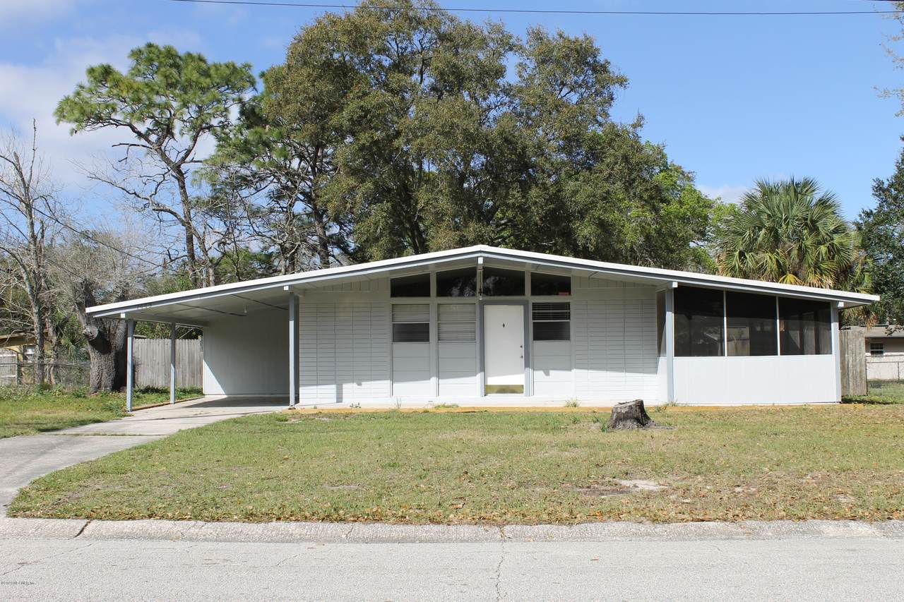 7449 Bamberg Rd - Photo 1