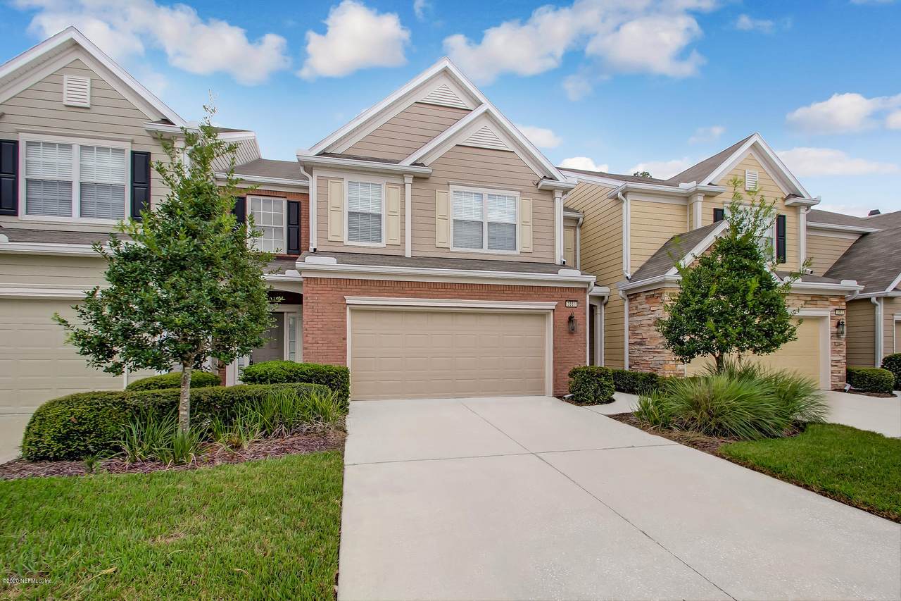 3881 Lionheart Dr - Photo 1