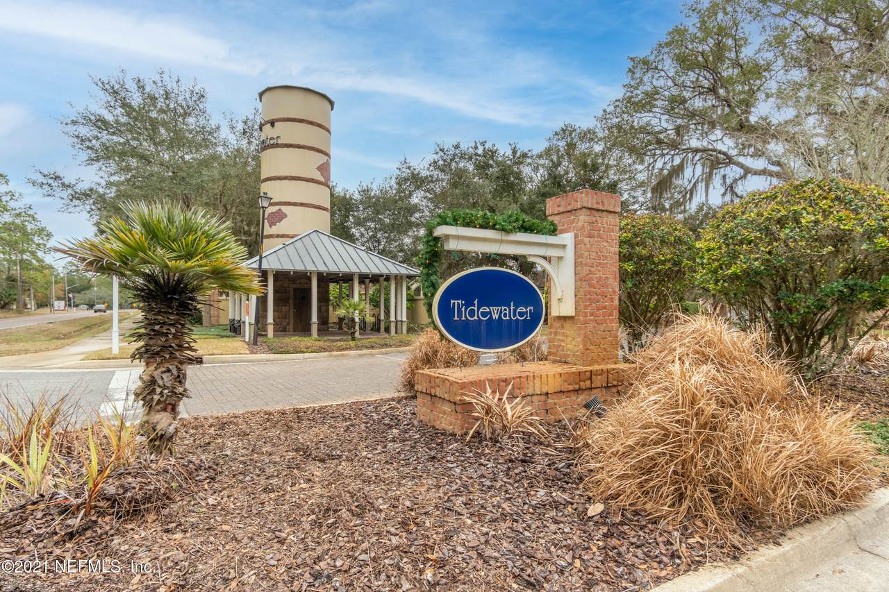 12180 Ridge Crossing Way - Photo 1