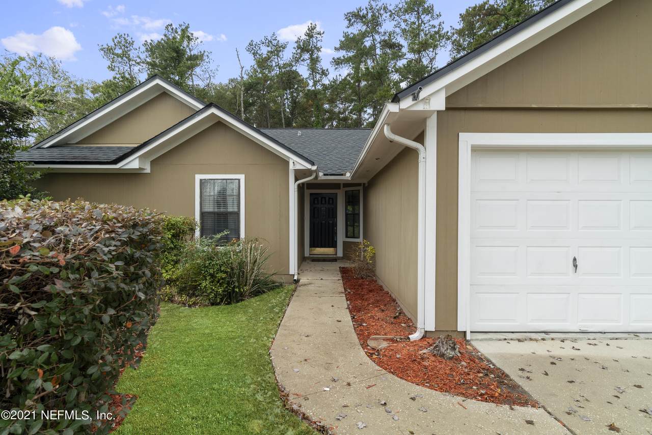 1448 Rose Hill Dr - Photo 1