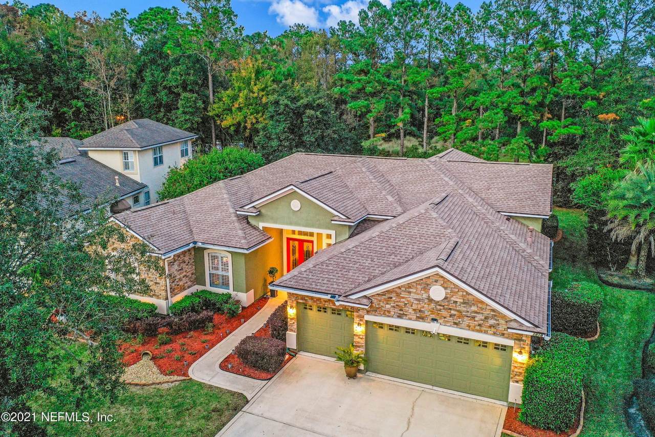 1818 Cobblestone Ln - Photo 1