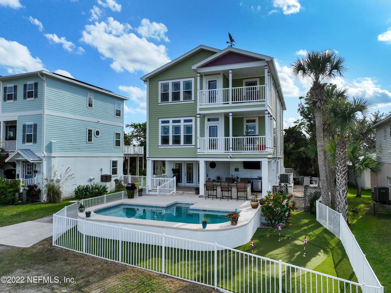 231 Alerto St - Photo 1
