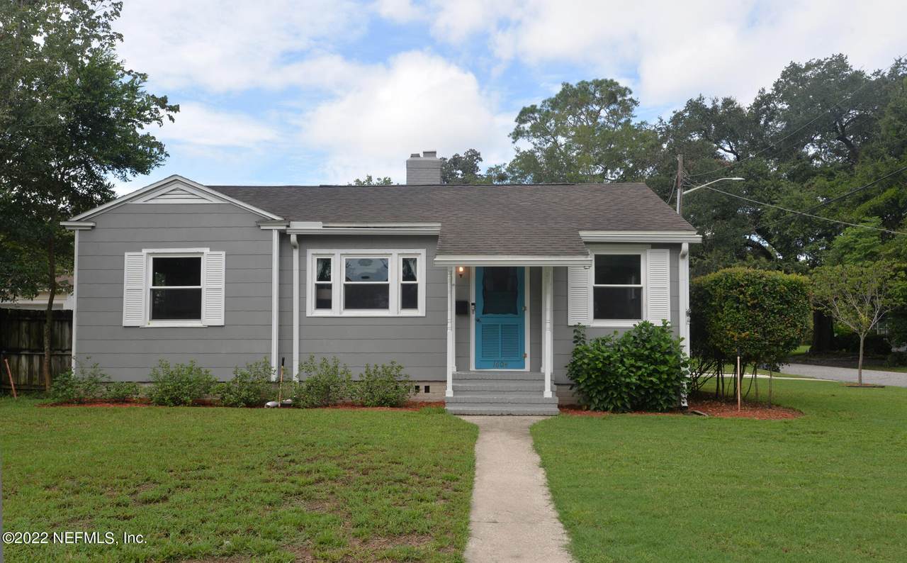 1604 Charon Rd - Photo 1