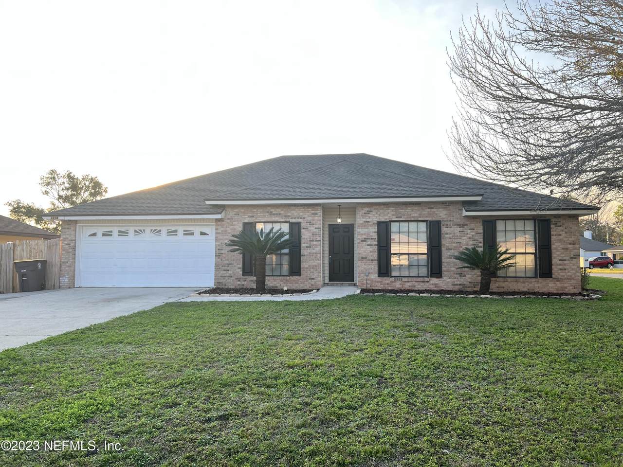 1218 Summit Oaks Dr - Photo 1