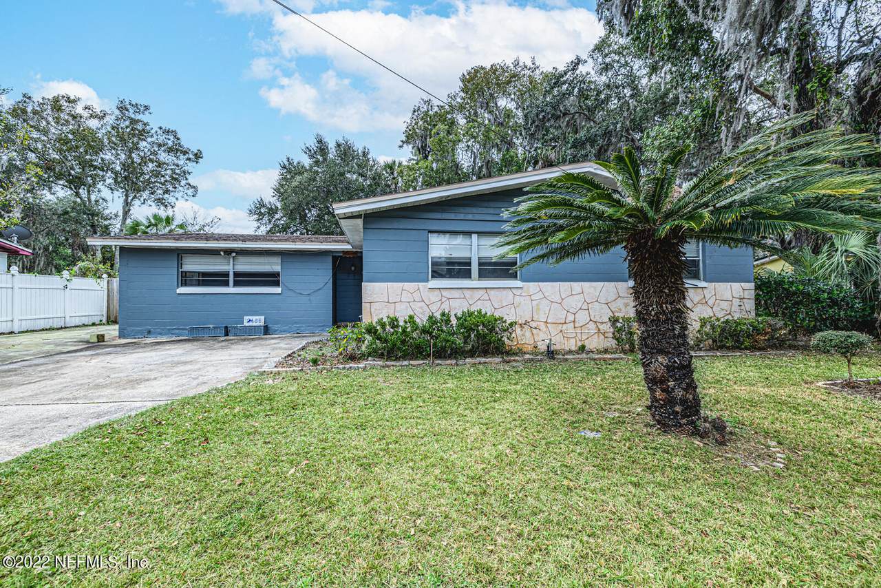 2486 Spokane Ave - Photo 1