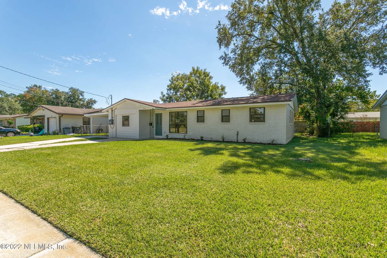 5650 Flagstaff Rd - Photo 1