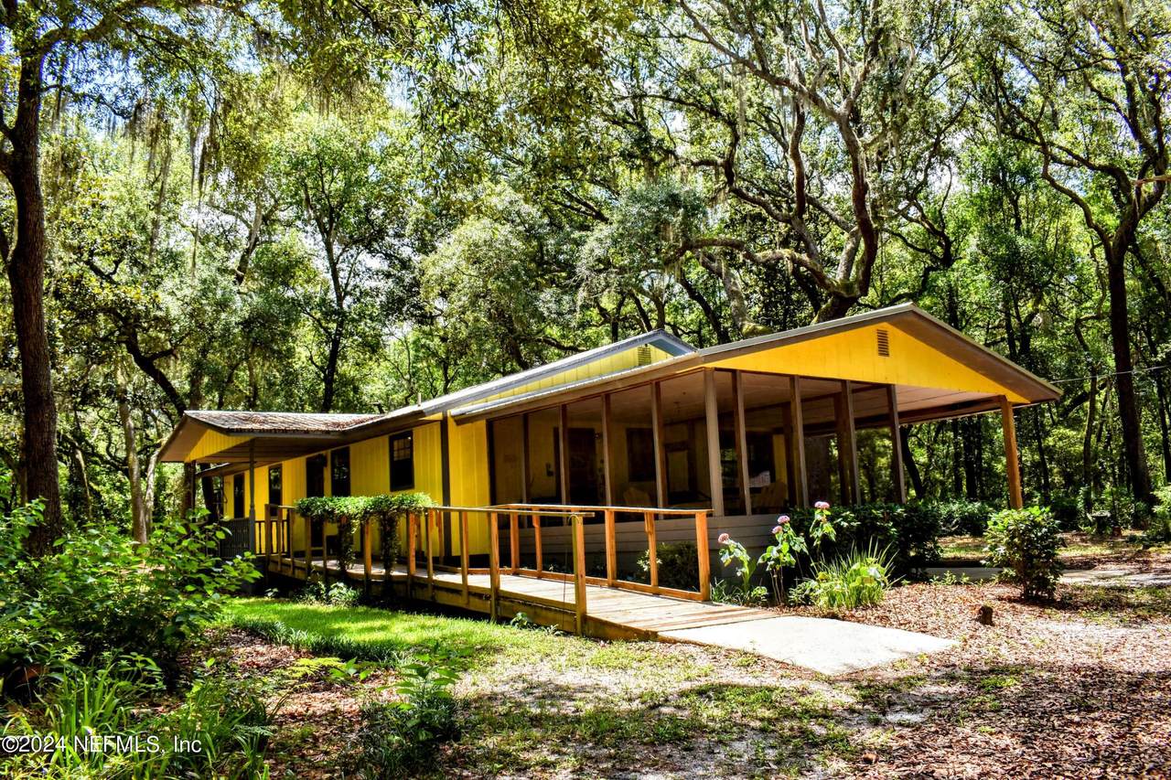115 Bay Tree Lane - Photo 1