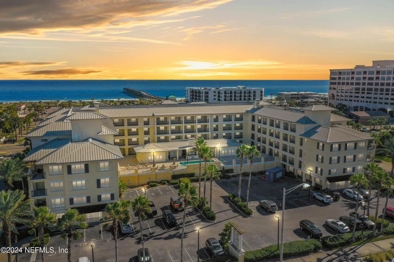 525 3RD Street - Photo 1