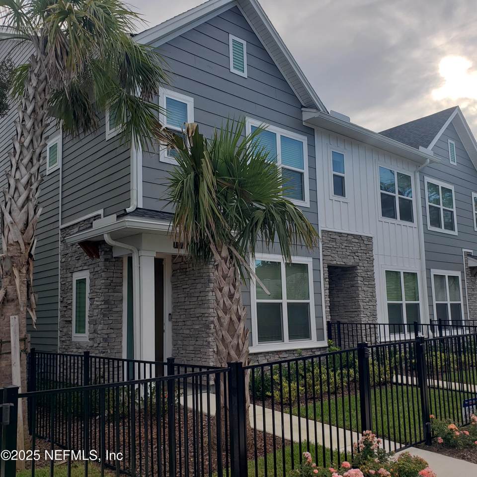 11107 Quasar Court - Photo 1