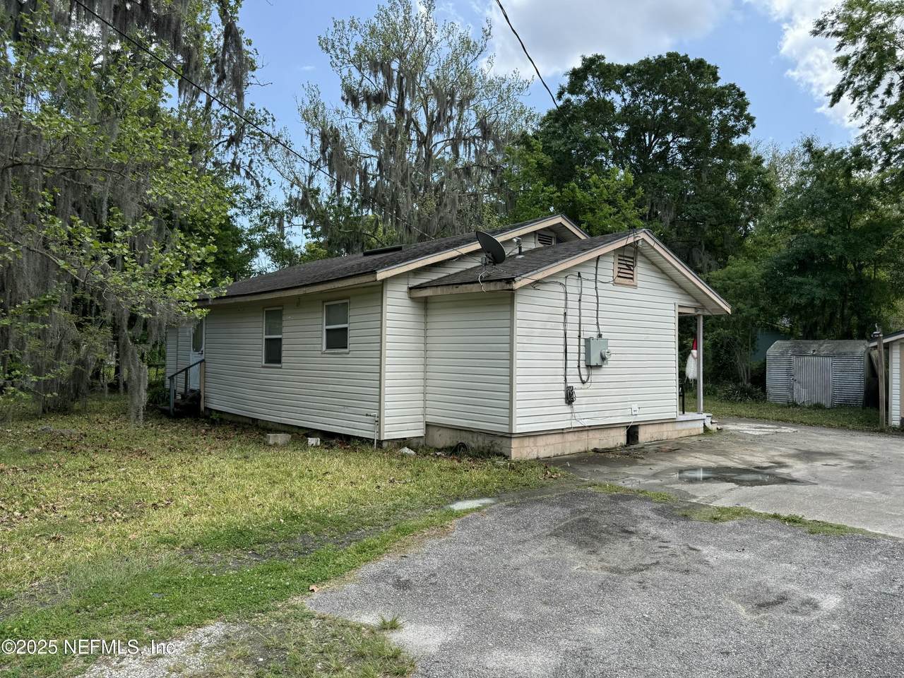 4504 Clairmont Road - Photo 1