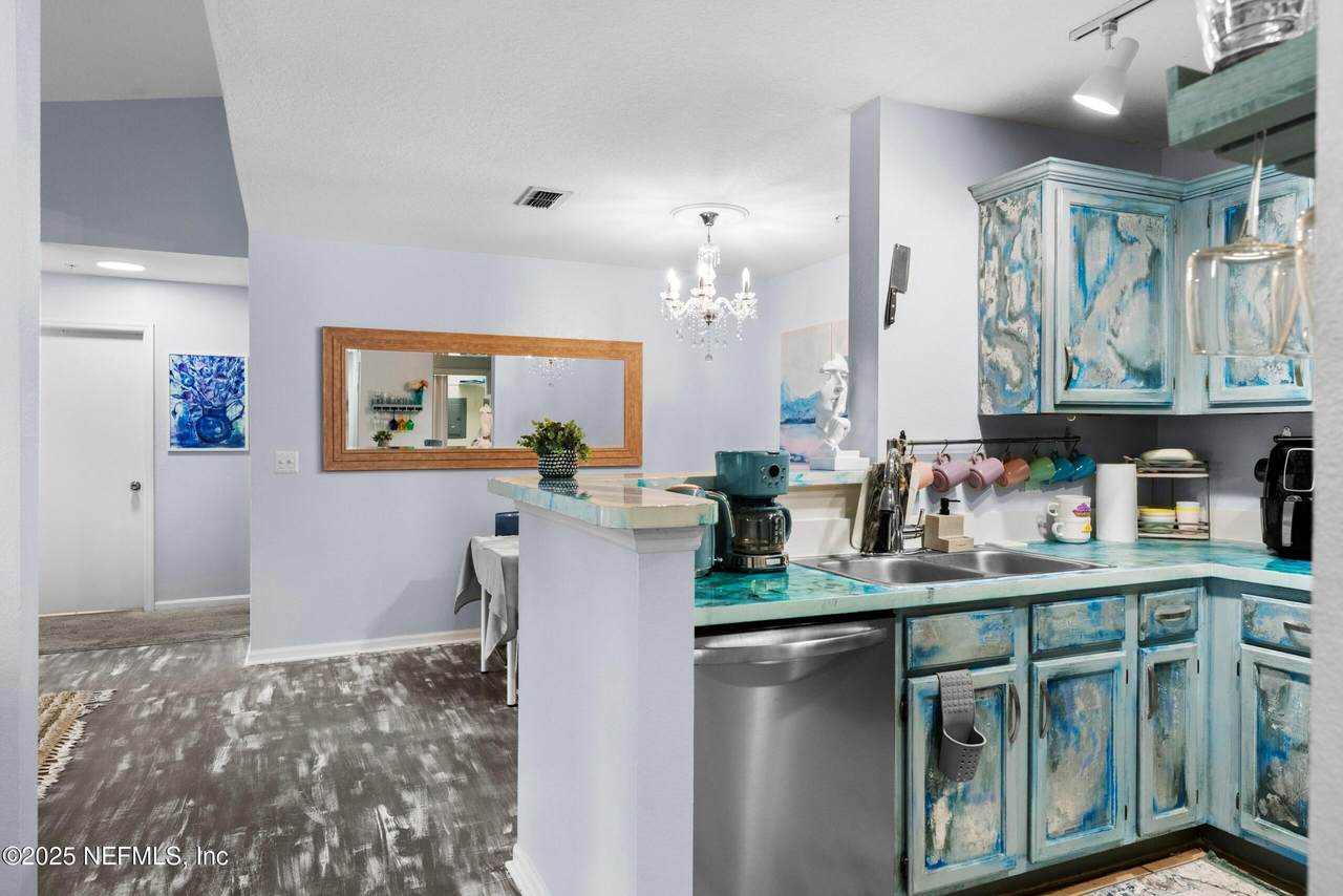 7701 Timberlin Park Boulevard - Photo 1