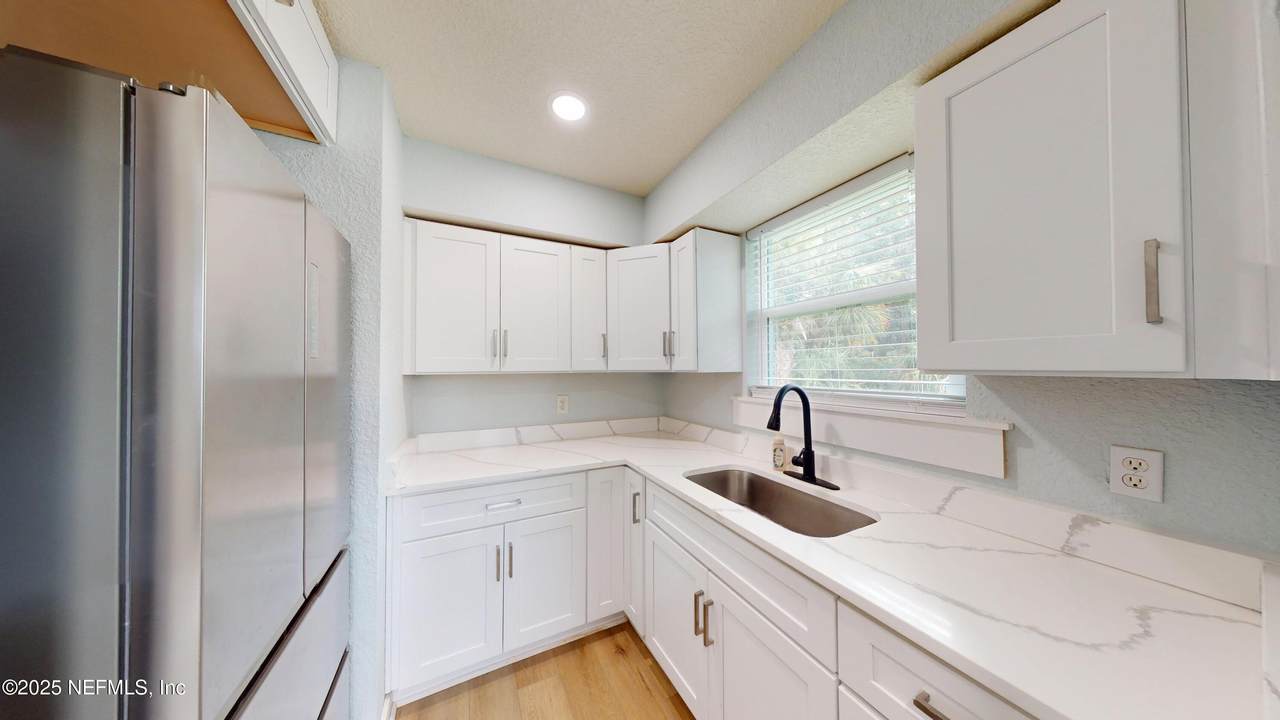 216 9TH Street - Photo 1