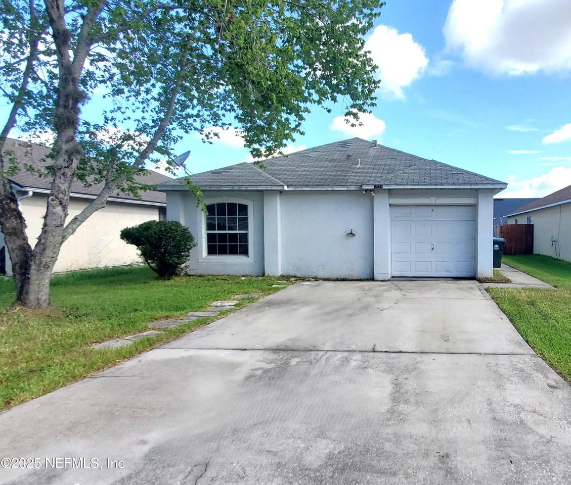 1574 Slash Pine Court - Photo 1